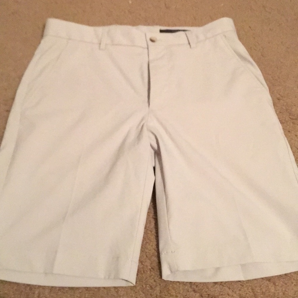 Men’s golf shorts 30 Greg Norman beige